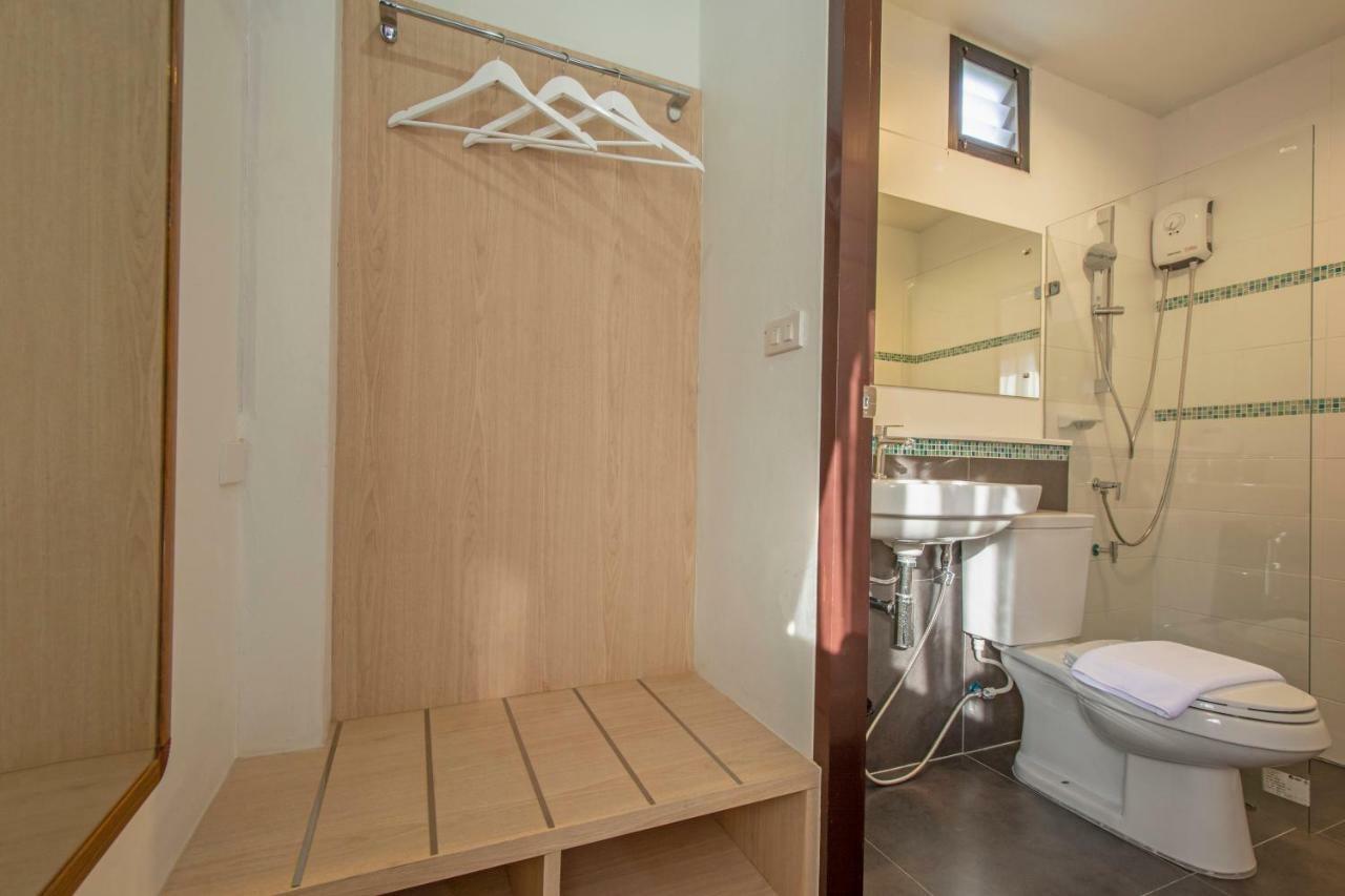 Happiness Guesthouse Pak Chong Esterno foto
