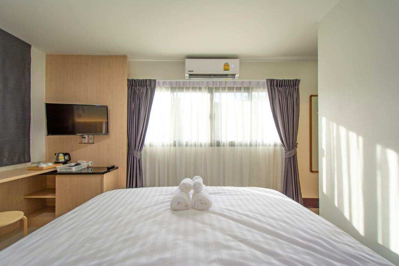 Happiness Guesthouse Pak Chong Esterno foto