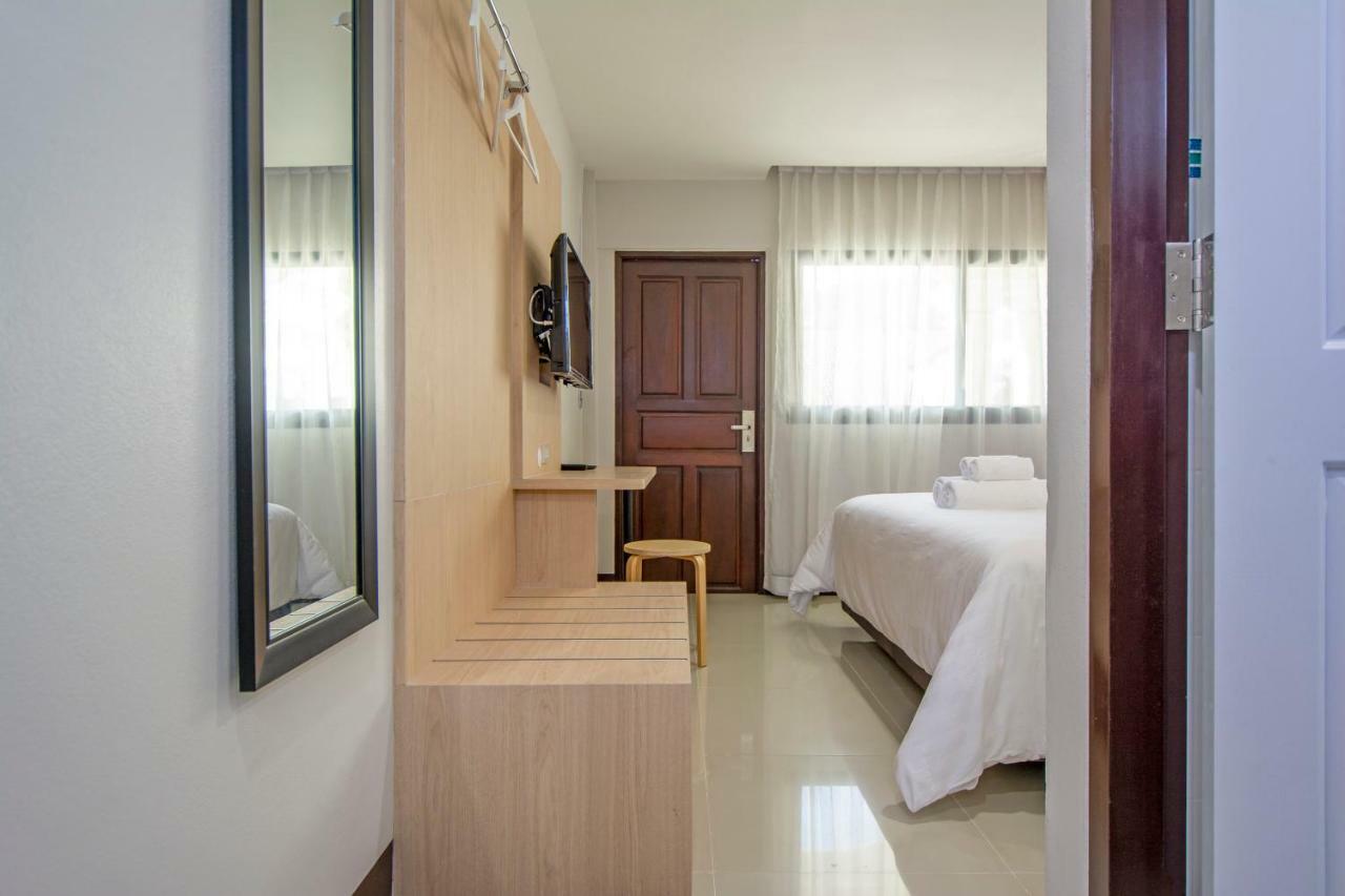 Happiness Guesthouse Pak Chong Esterno foto
